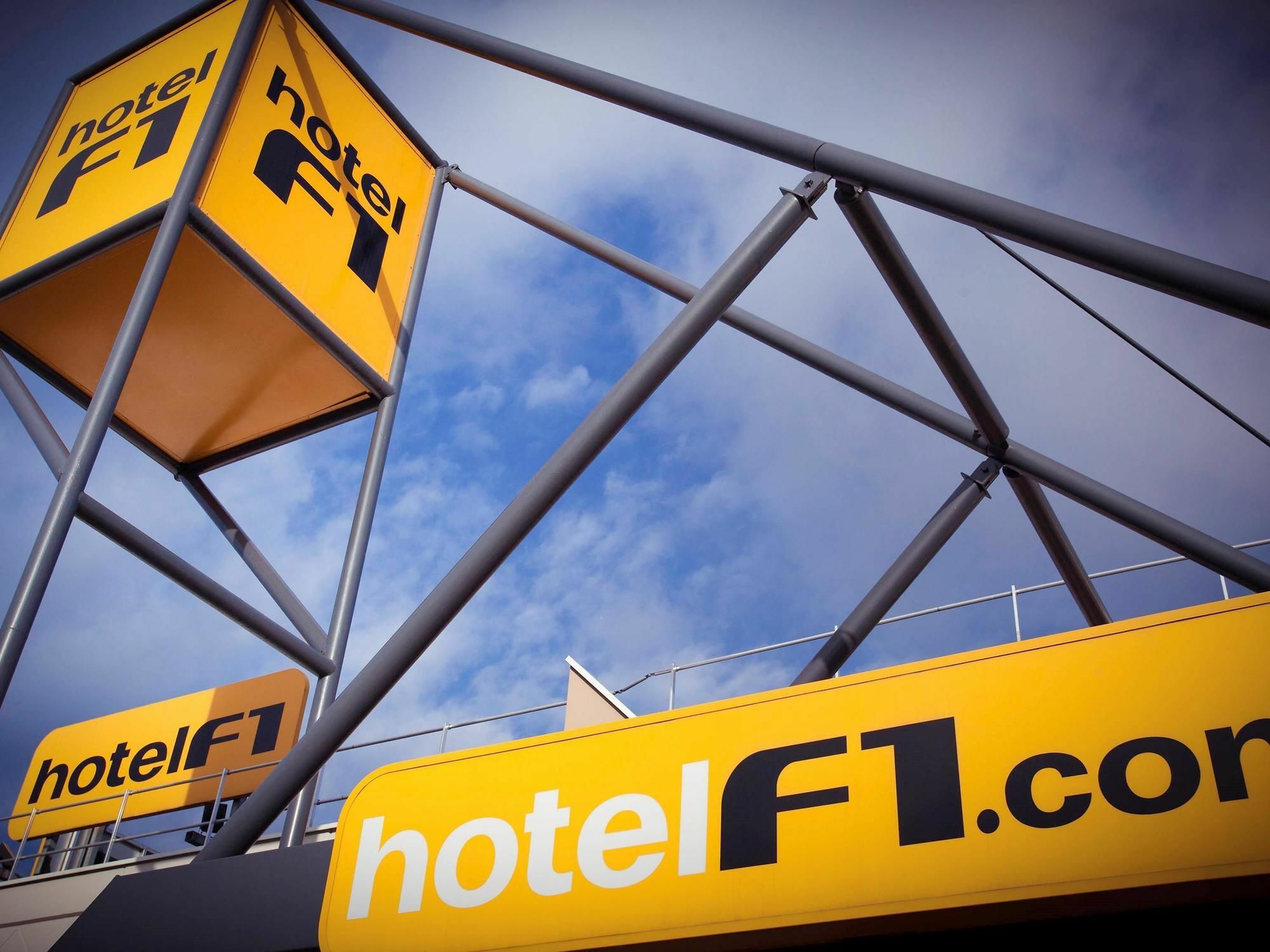 Hotelf1 Saint Witz A1 Hotel المظهر الخارجي الصورة